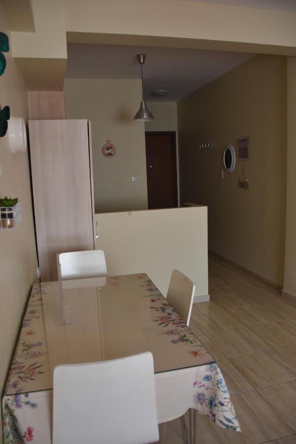 Beauty Thessaloniki Apartment Buitenkant foto